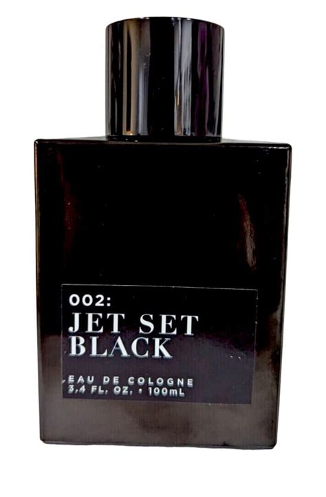 Tru Fragrance 002: Jet Set Black Eau de Cologne Spray 3.4 oz .